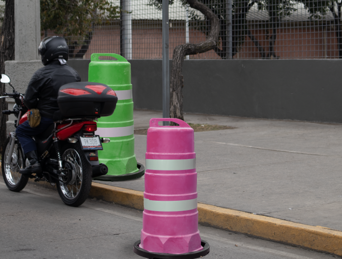 zona peatonal implementa trafitambos para caminos más seguros